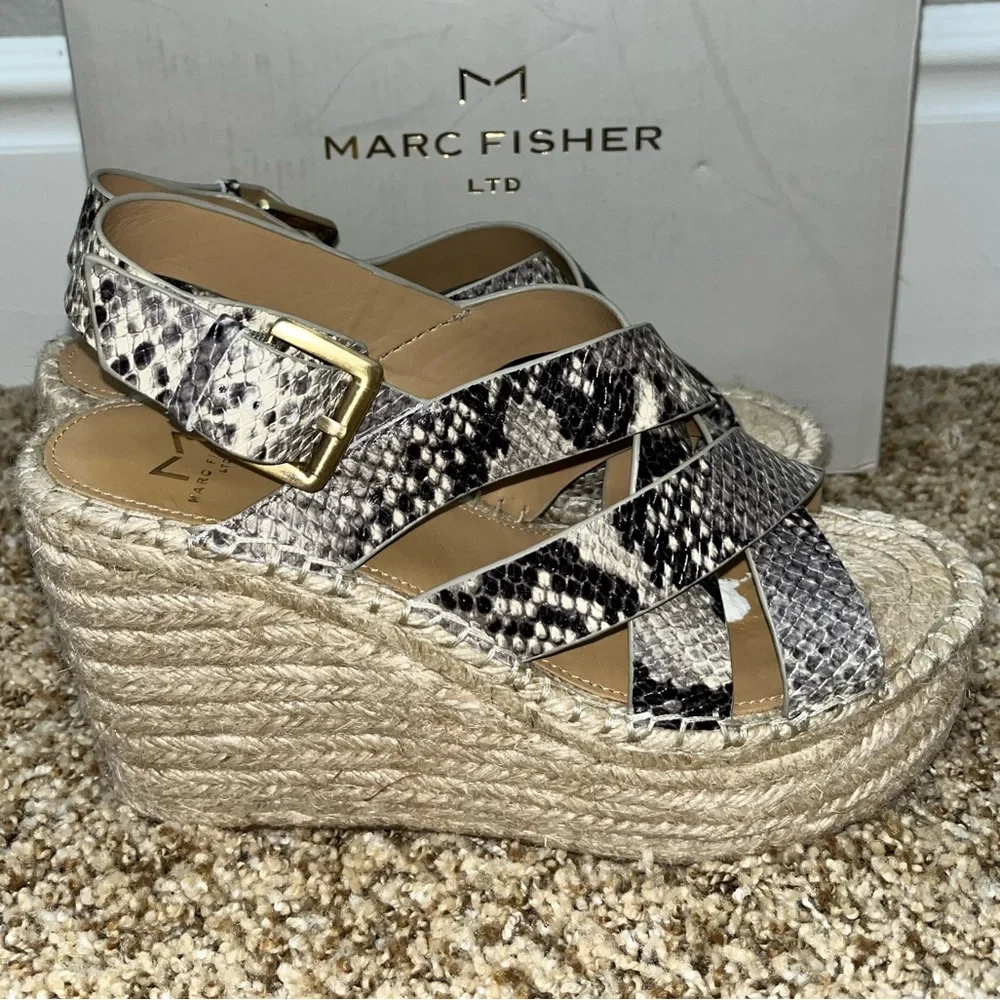 Marc Fisher Alenni Snake Skin Natural Espadrille Wedge Sandals Size 8